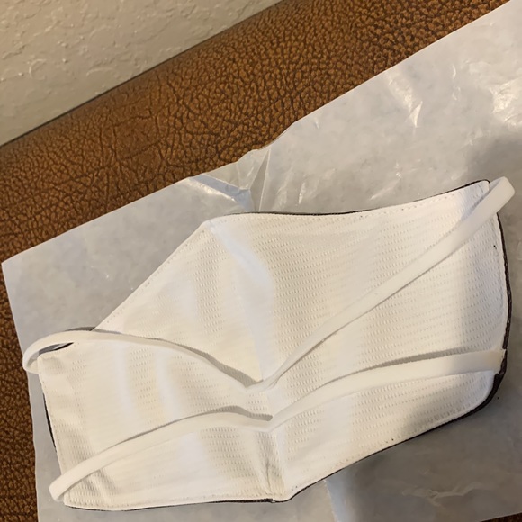 NBA Golden State Warriors Face Mask beautifully crafted soft fit! - Picture 4 of 4